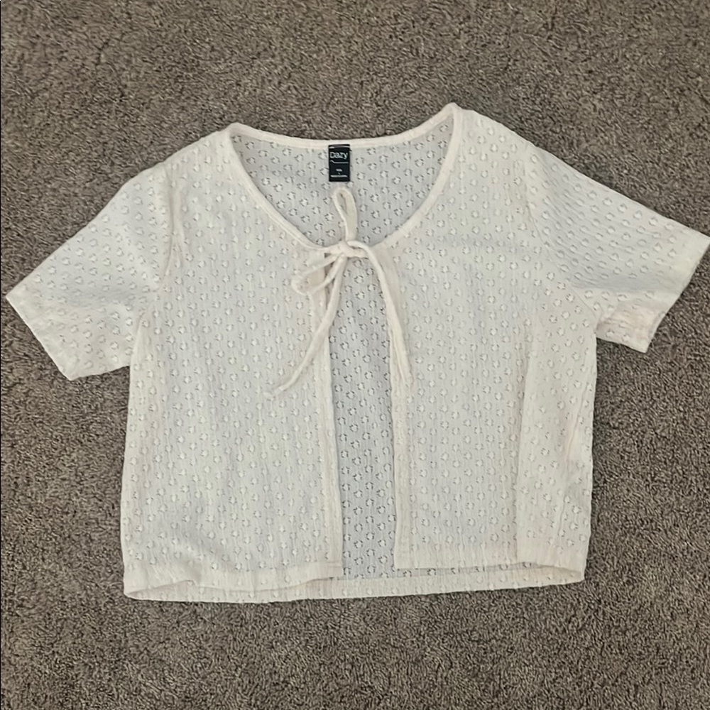 DAZY White Tie Front Cropped Blouse